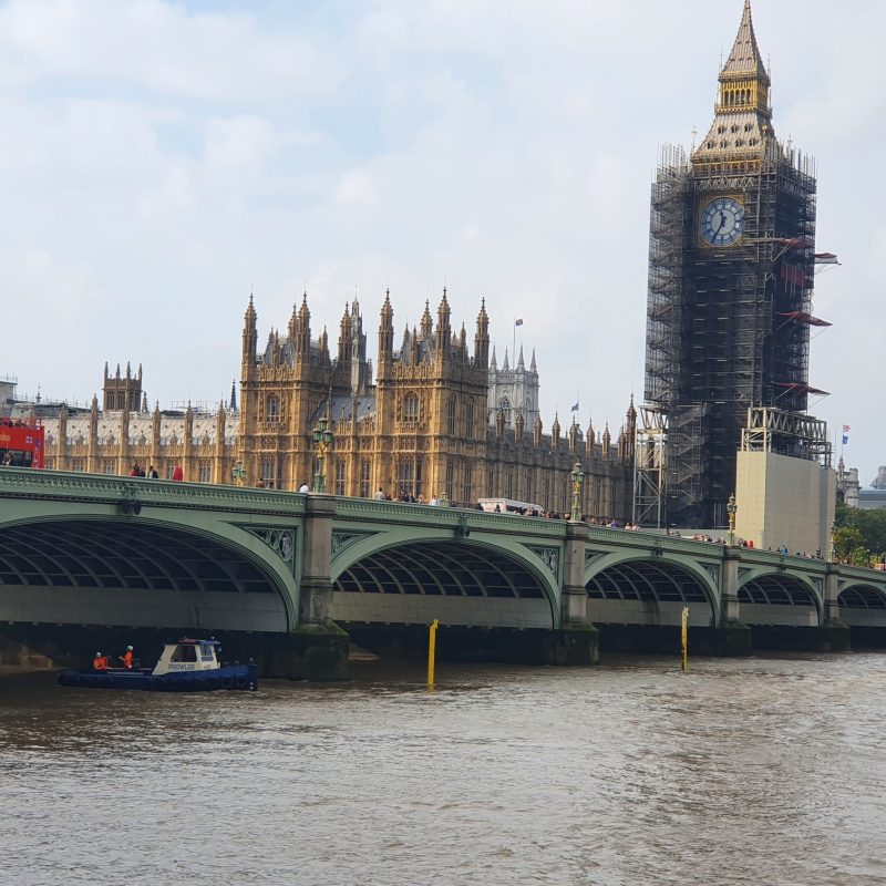 Westminster-bridge-full-scale-photograph
